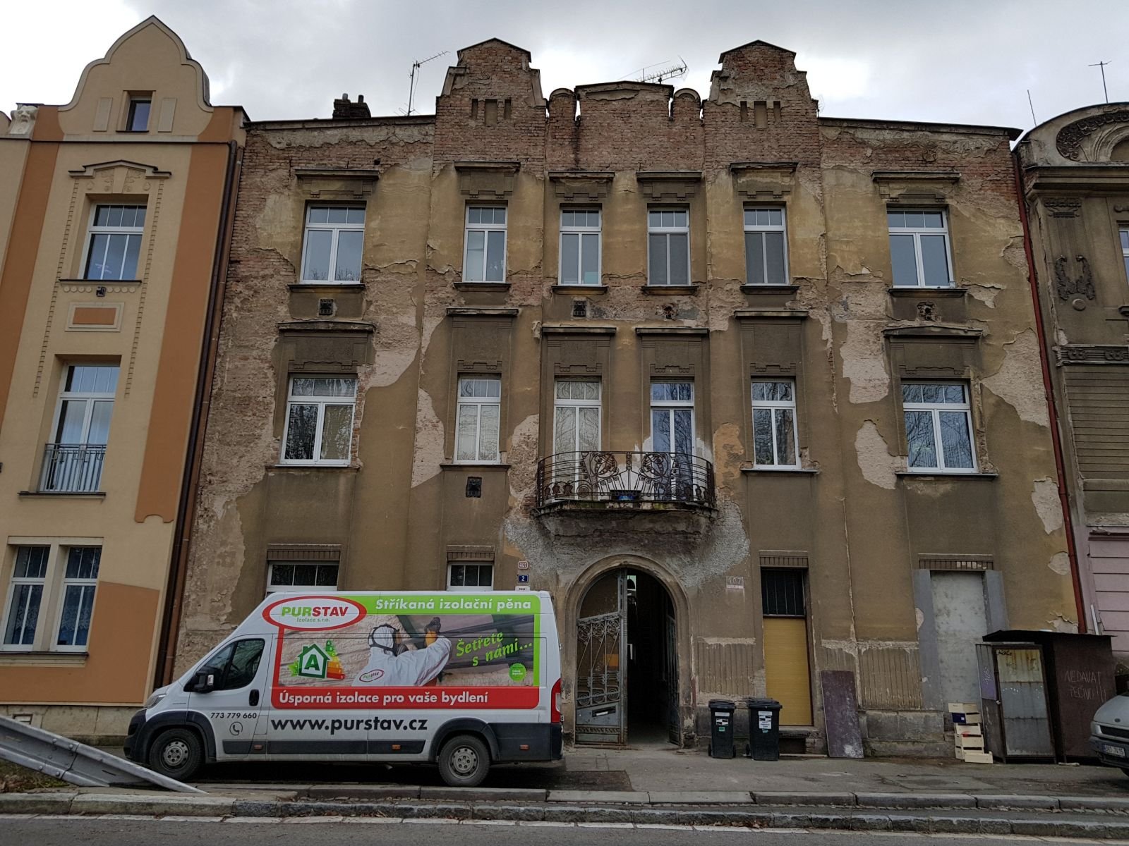 Zateplení stropu v Hradci Králové